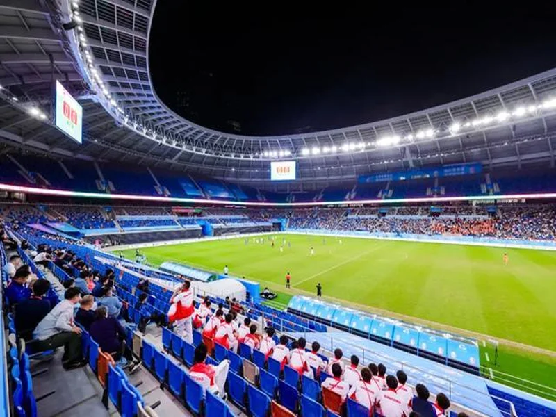 林德斯：青训营的孩子能立即带来影响，这是健康俱乐部的标志